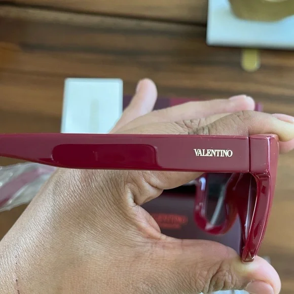 VALENTINO Rouge Absolute Rockstud Sunglasses NWT